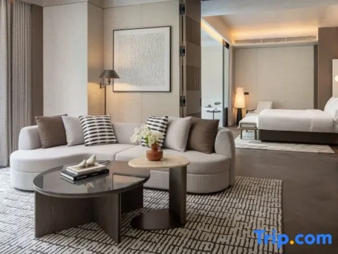 1 Bedroom Double Suite