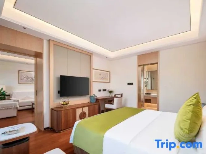 Deluxe Double Suite