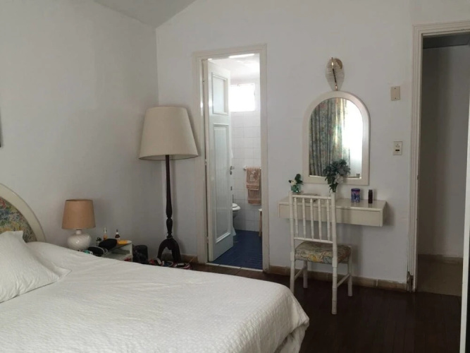 Wonderful Chalet three blocks from the beach