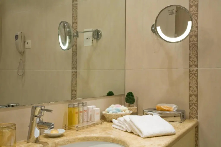 Andria Suites