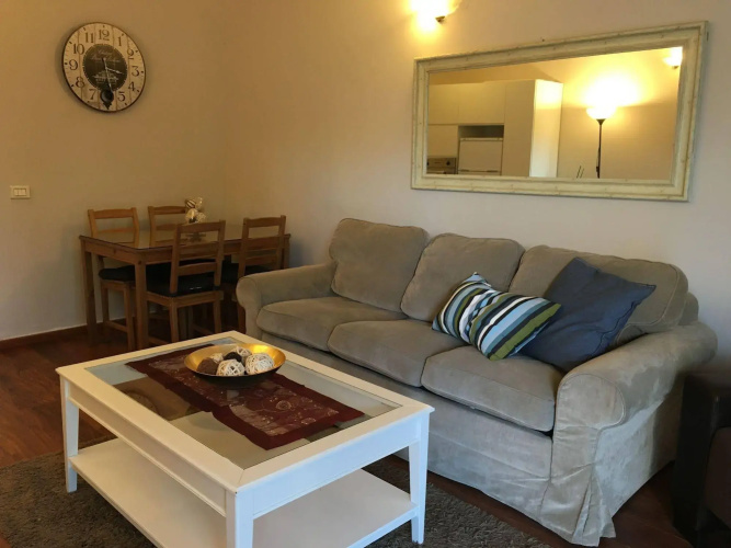 Nomi Suites