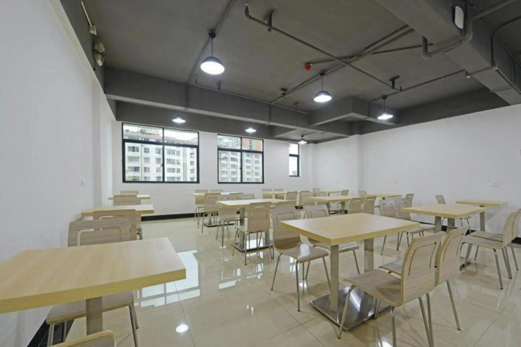 Longting Holiday Hostel