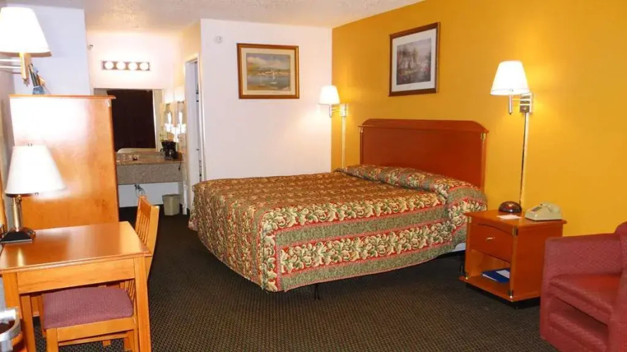 Magnuson Hotel Bradenton