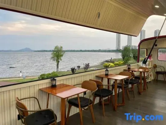 OneZroOne homestay