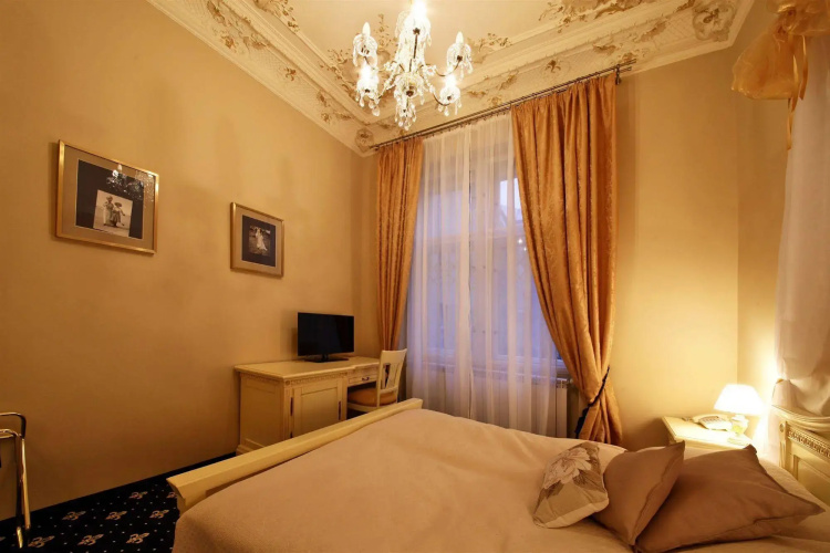 Hotel Alisa