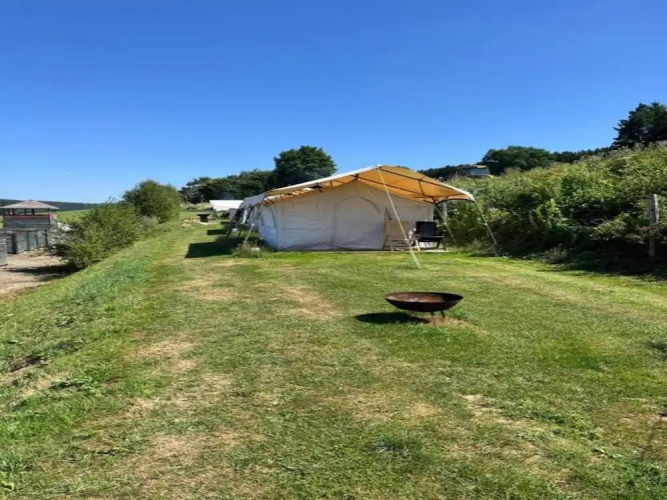 Cozy Tent Stay With Activities
