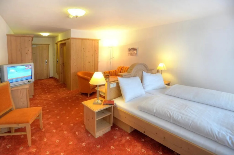 Hotel RiederalmOver view