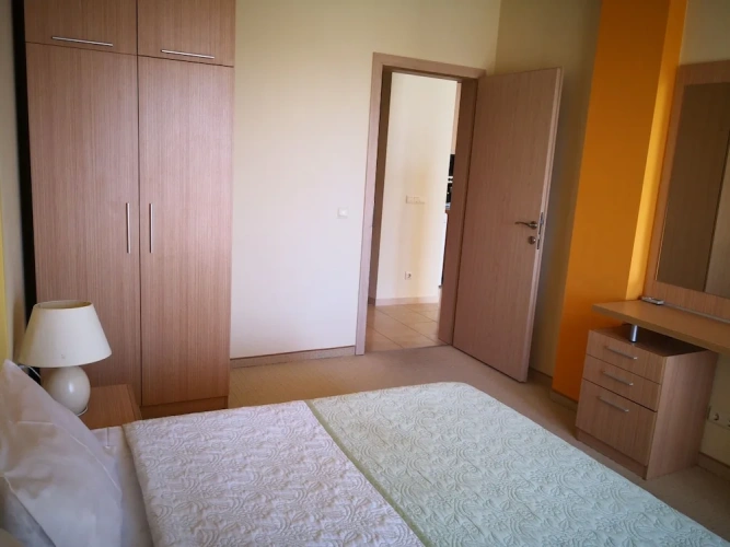 1 Bedroom Standard Quadruple Family room