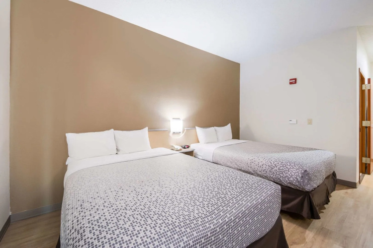 Econo Lodge Laredo - Nuevo Laredo