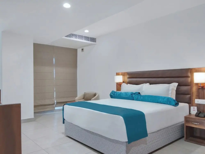 Spicy Hub Hotel, Kothapet