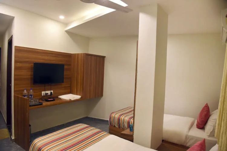 Hotel Rajpath Inn