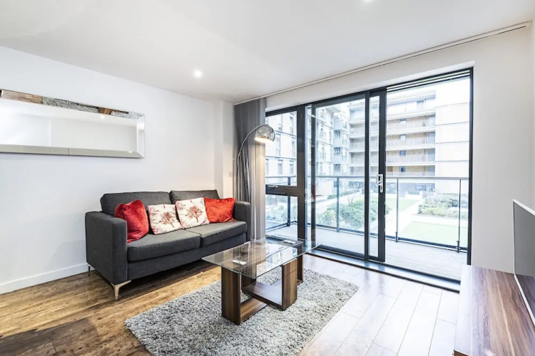 Lucienne Apartments by Flexystays