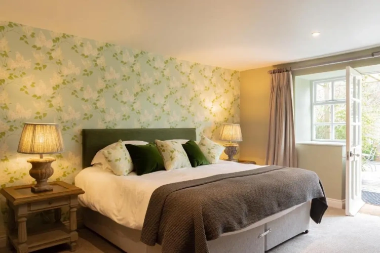 1 Bedroom Double Suite