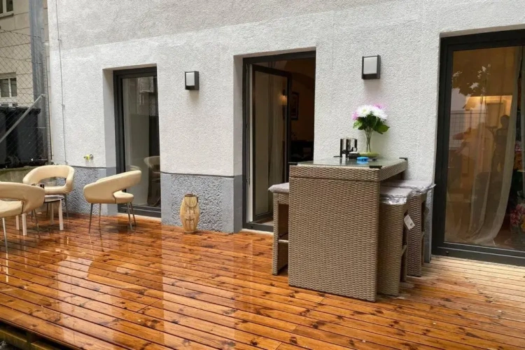 2 Bedrooms Apartment