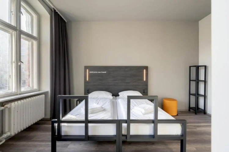 Twin room