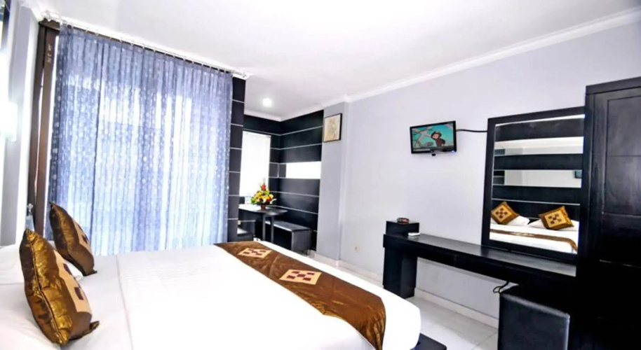 Arya Hotel and Spa