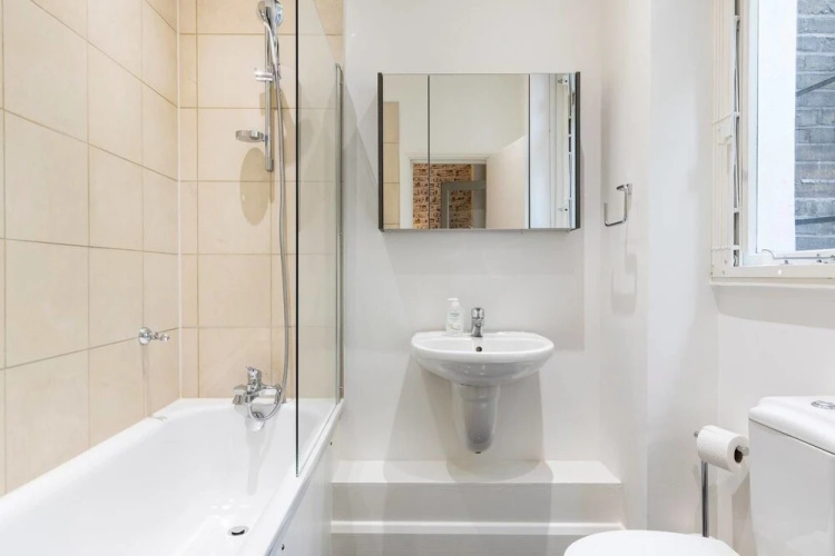 Tastefully Designed & Modern 2bed 2bath w/ Garden