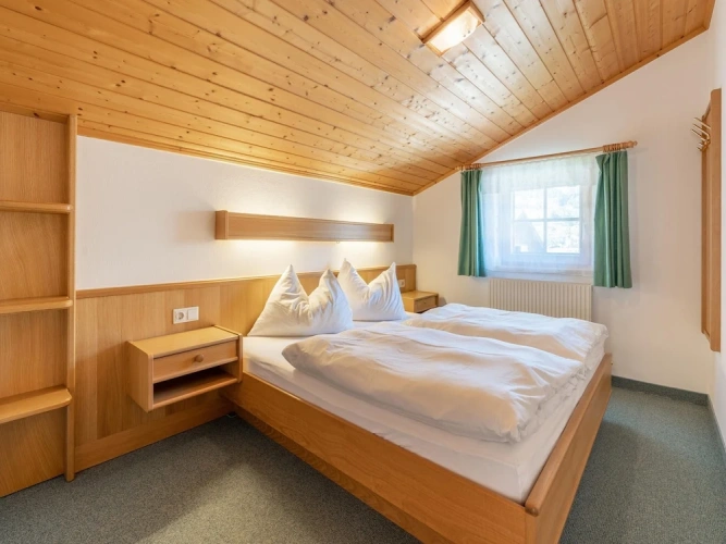 3 Bedrooms Deluxe Apartment