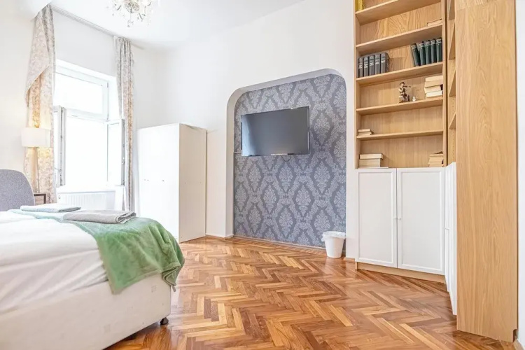 3BR Apt 15 Min from Landstraße Hub
