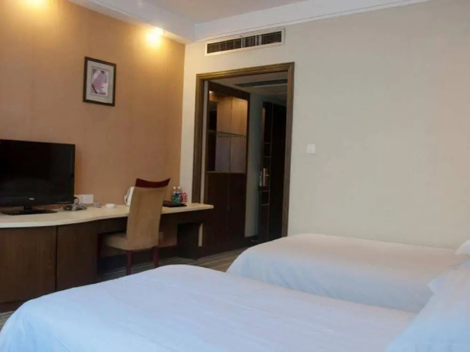 Dongshan Hotel