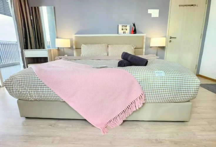 2 Bedrooms Apartment