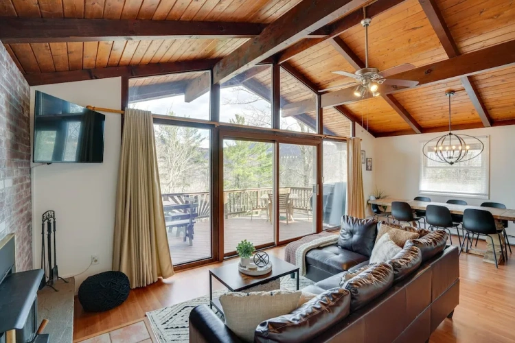 4 Bedrooms Standard room