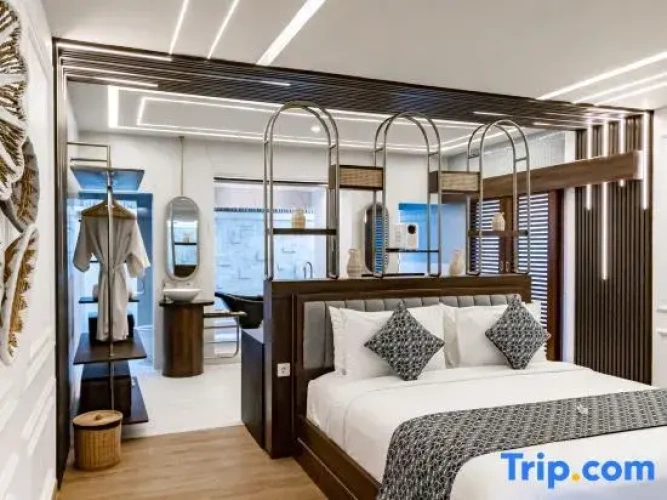 2 Bedrooms Royal Villa