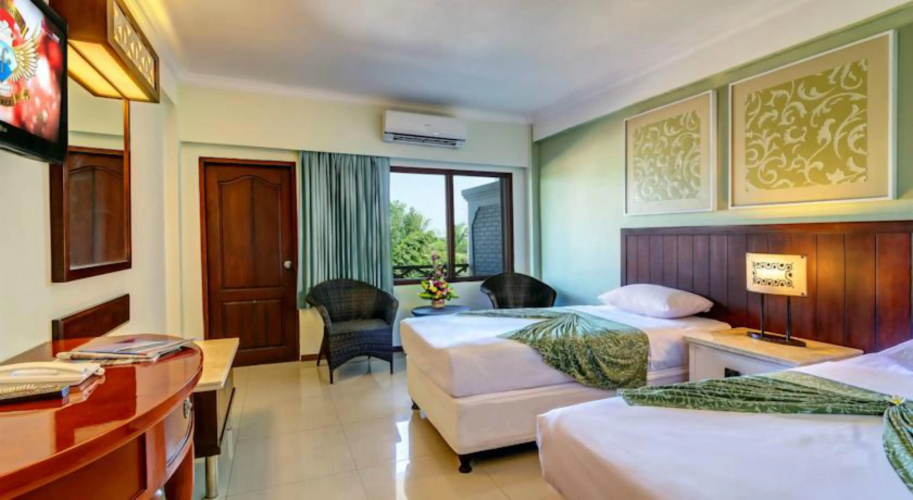 Kuta One Party Hotel
