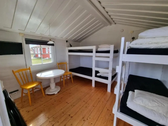 Economy Sextuple Cottage