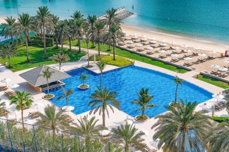 Beach Rotana photo 36