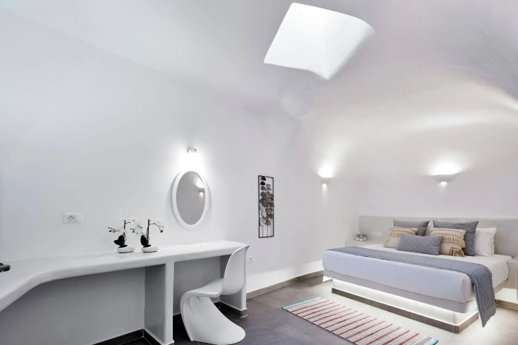 Mellow Luxury Cave