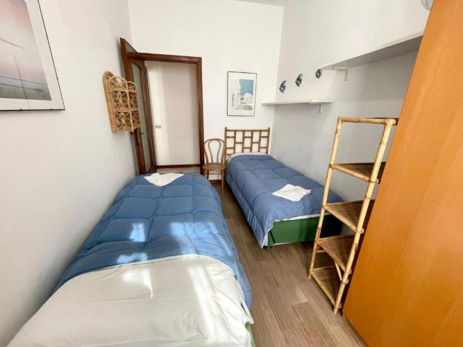 3 Bedrooms Apartment