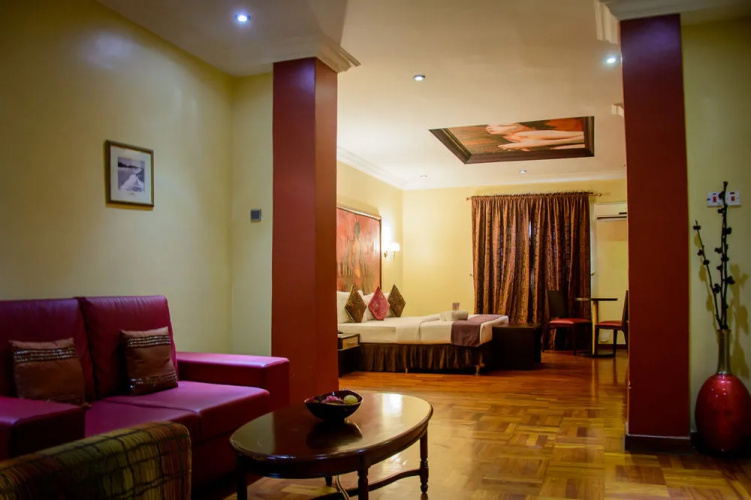 Planet One Hotel & Wellness