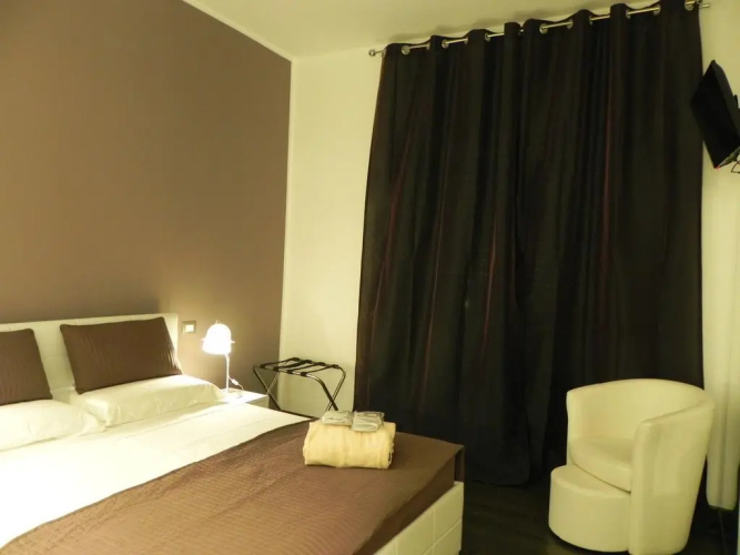 Bed Breakfast Beauty