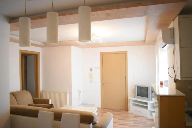 Apartments Holiday