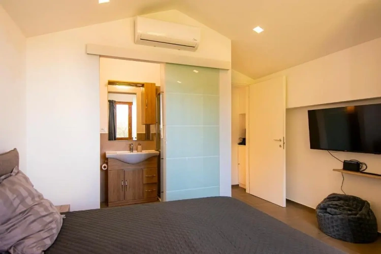3 Bedrooms Villa