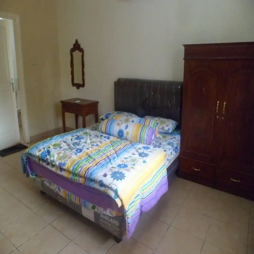 2 Bedrooms Cottage