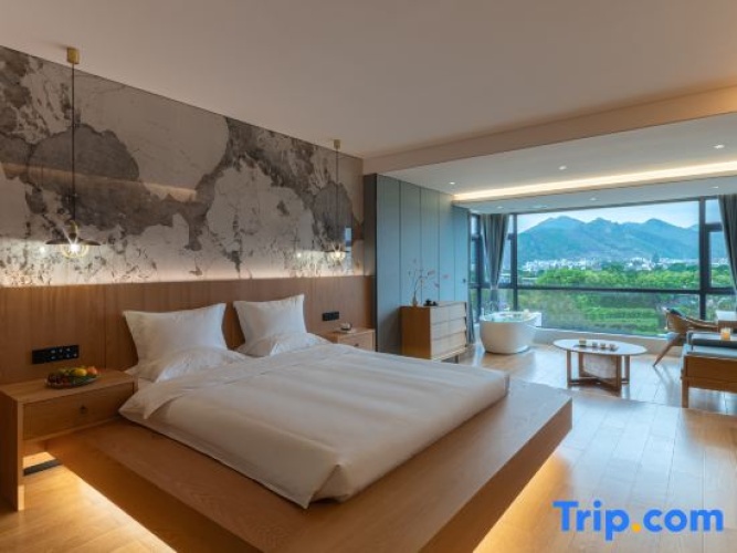Standard Double room with river view