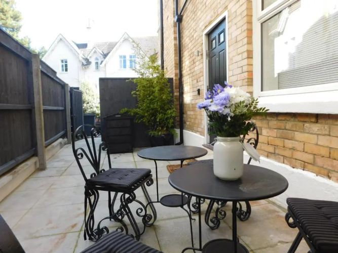 Stylish converted Victorian apartment