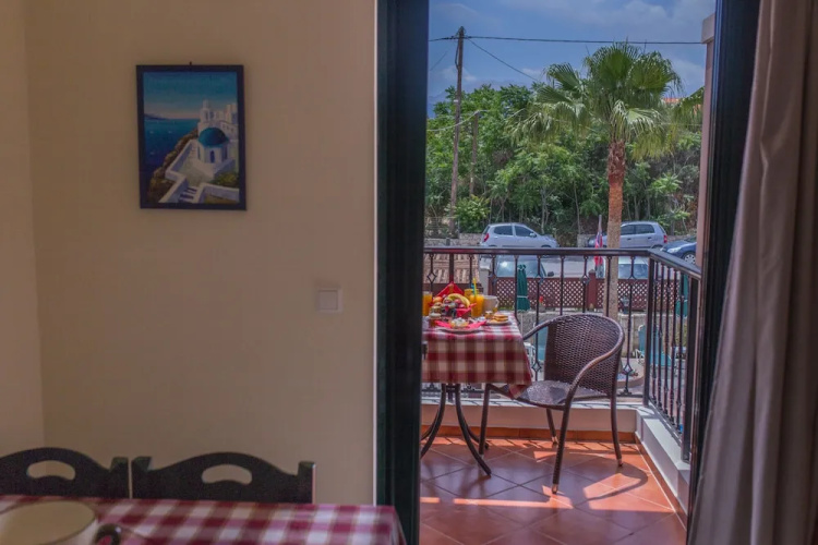 Gianna Apartments