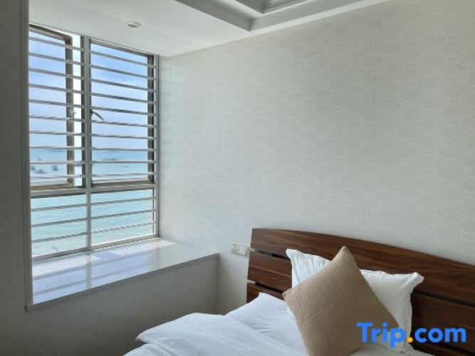 2 Bedrooms Suite with sea view