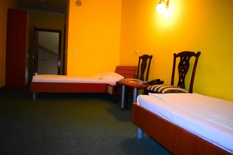 Economy Twin room