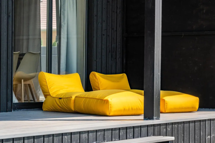 Фотография номера Коттеджа Частный дом с горячим джакузи на террасе