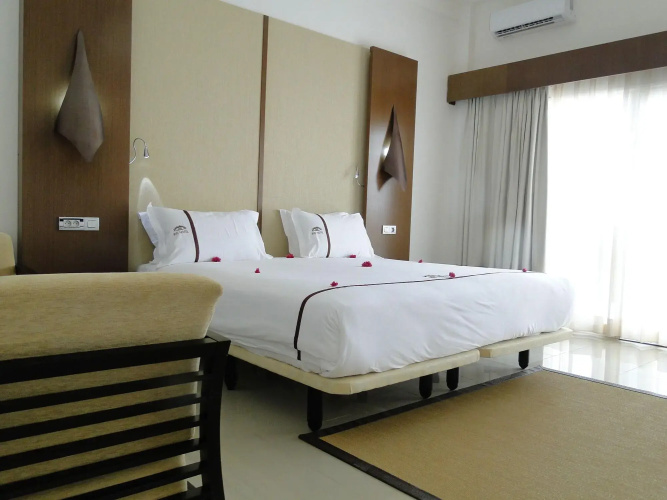 Iris Hotel