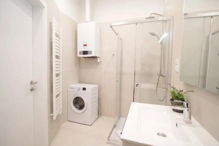 2 Bedrooms Deluxe Double Apartment