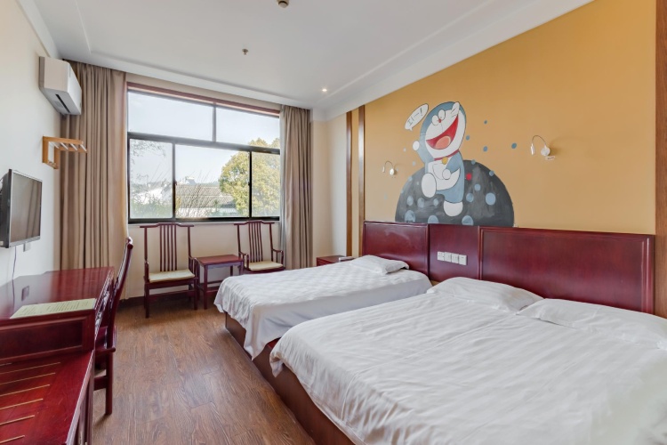 Standard Family room