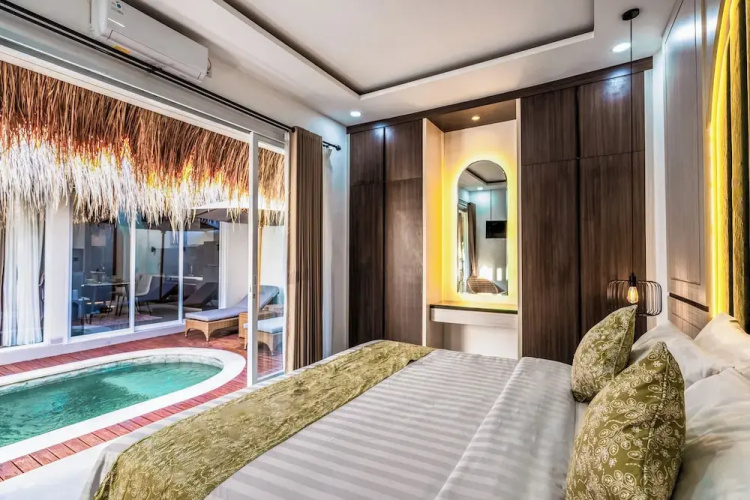 Queen Villa by Betterplace