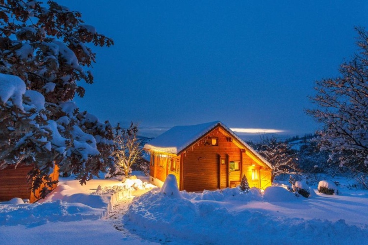 2 Bedrooms Chalet