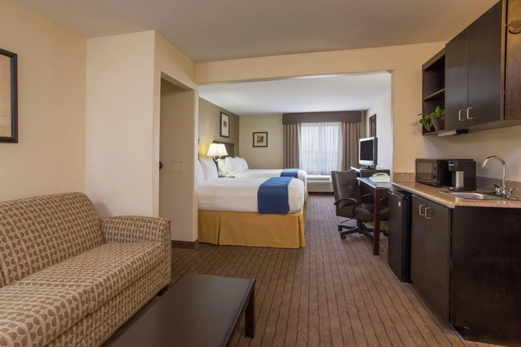 Double Suite