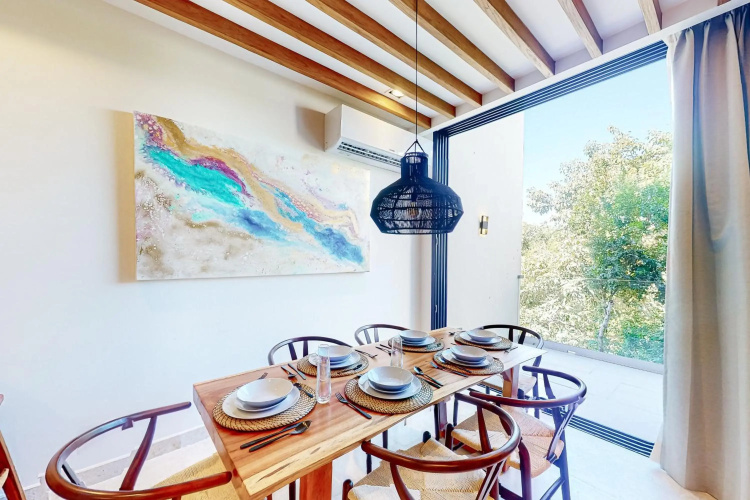 Pure Tulum 303